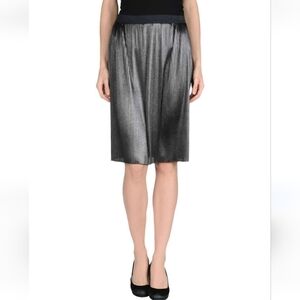 3. NWOT ENZA COSTA GUNMETAL PLEATED SKIRT SIZE 0